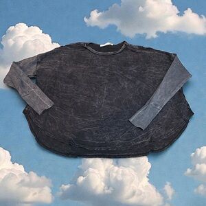 Altar’d State Boxy Long Sleeve Top (Medium)